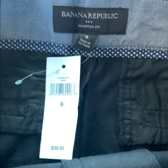 Banana Republic - Hampton Fit shorts - Picture 3 of 5